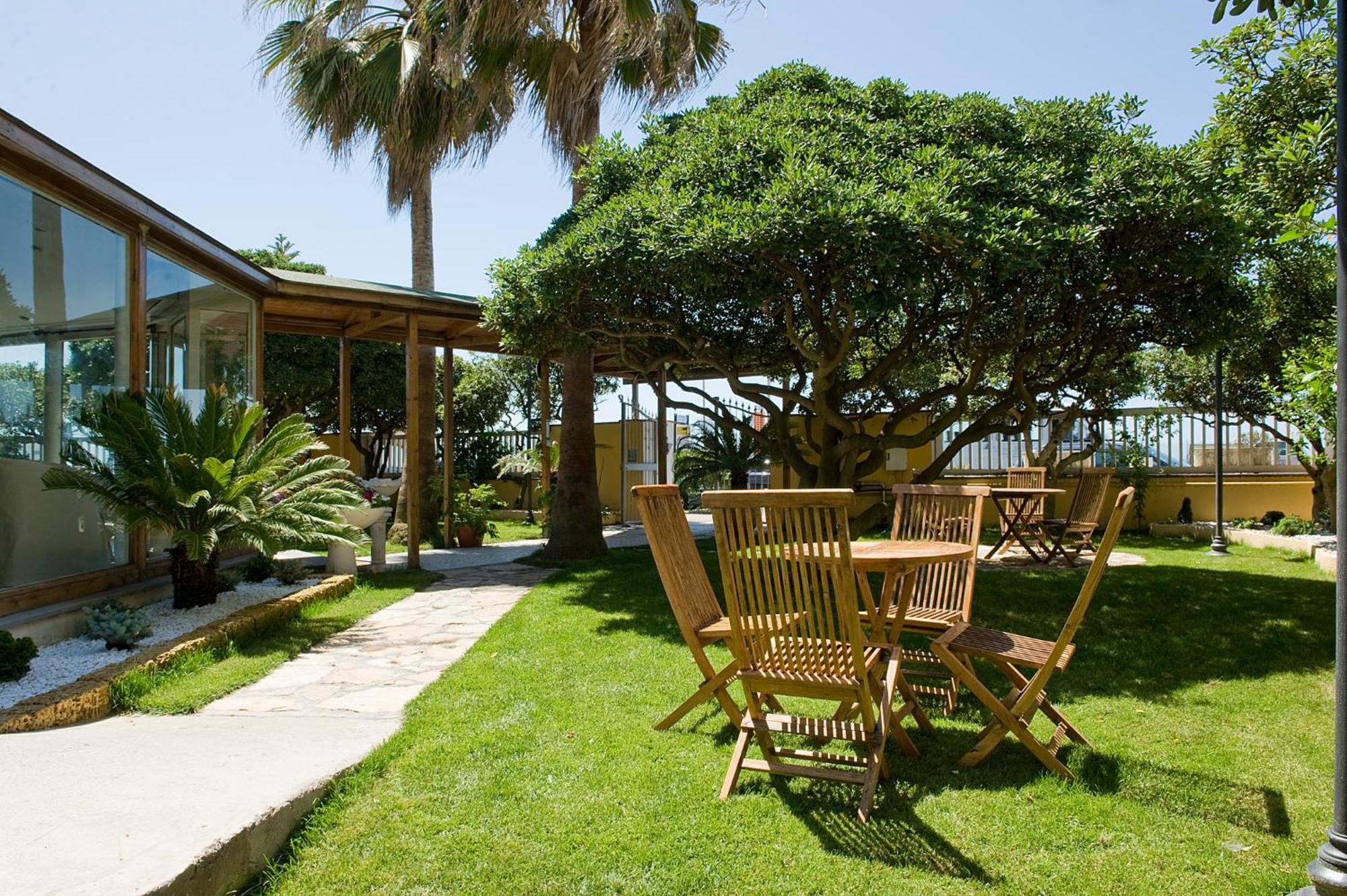 Dipendenza Hotel Bellavista Lido di Ostia Esterno foto